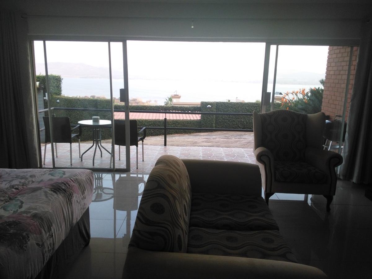 Thatch View Hartbeespoort Exterior foto